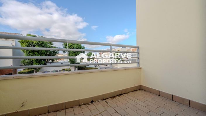 Image No.25-4 Bed Townhouse for sale