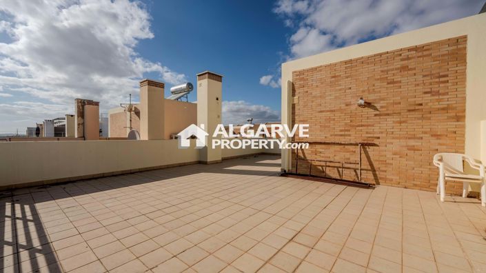 Image No.29-4 Bed Townhouse for sale