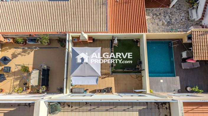 Image No.31-4 Bed Townhouse for sale