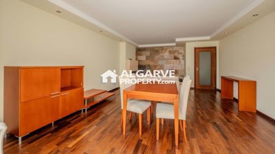 3-12279-78d1f4f8b6655591b02d22fabb36a692d73cc