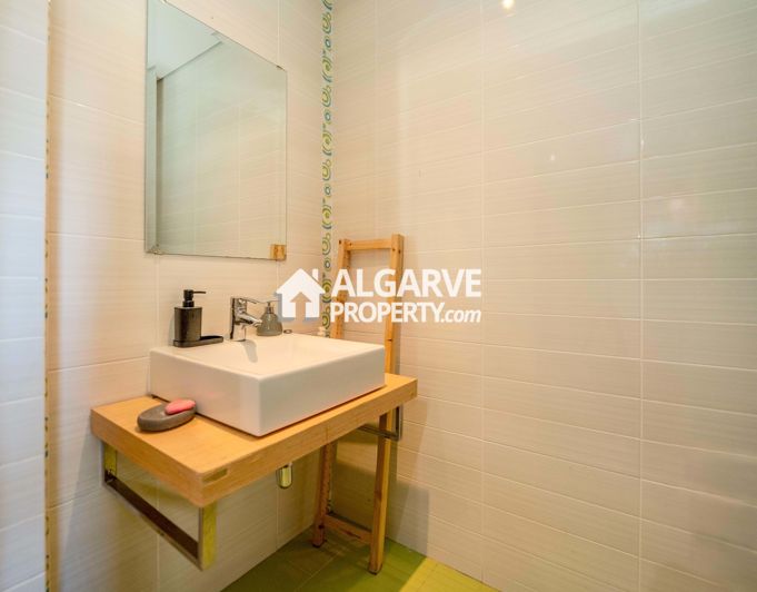 Image No.8-4 Bed Townhouse for sale