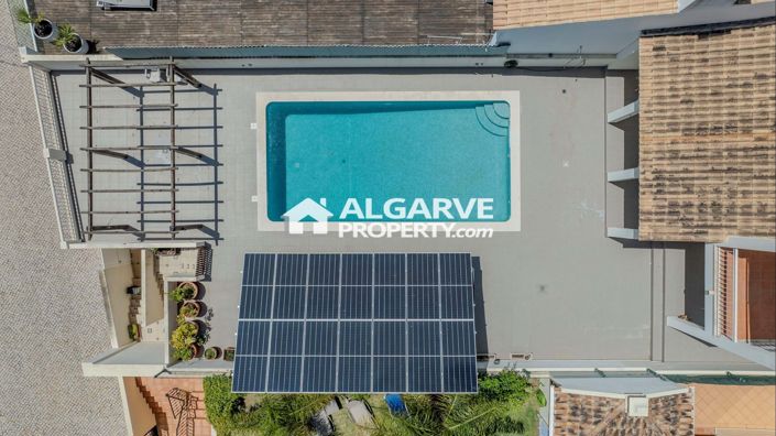 Image No.37-4 Bed Semi-Detached for sale