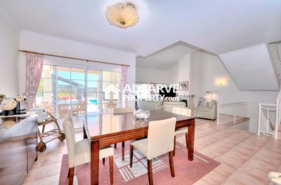 3-12041-78d1f4f8b6655591b02d22fabb36a692d73cc