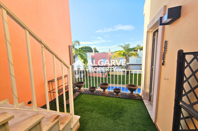 3-12187-78d1f4f8b6655591b02d22fabb36a692d73cc