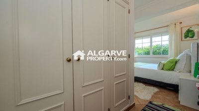 3-12290-78d1f4f8b6655591b02d22fabb36a692d73cc