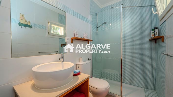 Image No.16-4 Bed Villa for sale