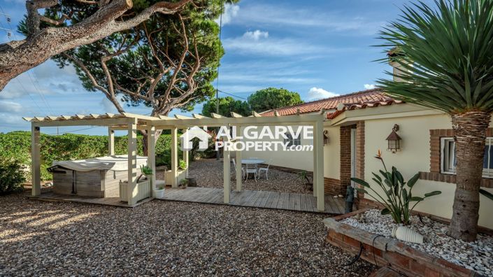 Image No.20-4 Bed Villa for sale