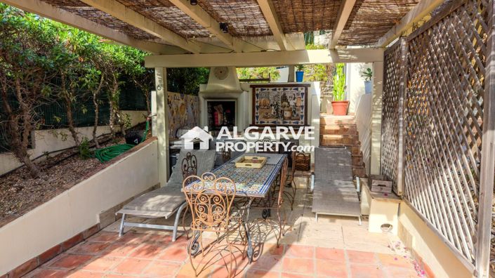 Image No.27-4 Bed Villa for sale