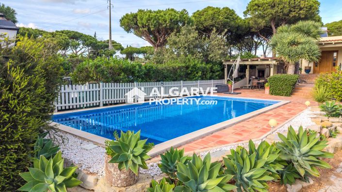 Image No.28-4 Bed Villa for sale