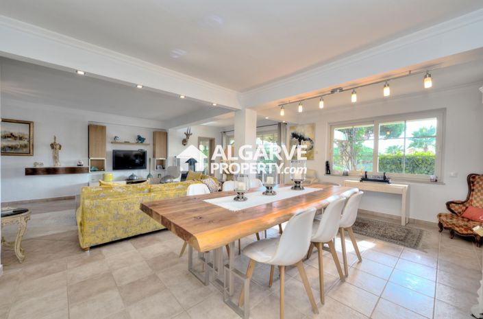 Image No.35-4 Bed Villa for sale