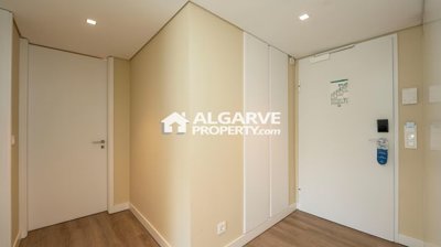 3-12185-78d1f4f8b6655591b02d22fabb36a692d73cc