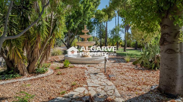 Image No.62-Villa de 5 chambres à vendre à Estói