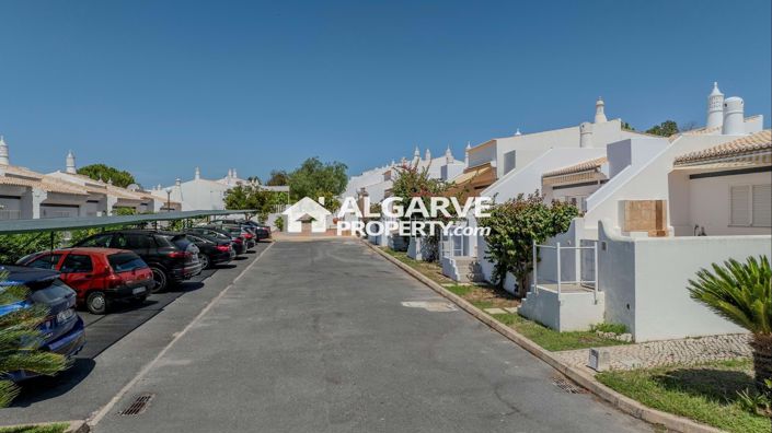 Image No.24-2 Bed Townhouse for sale