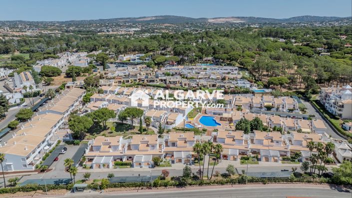 Image No.40-3 Bed Townhouse for sale