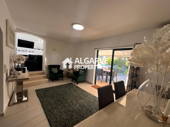 Image No.15-3 Bed Townhouse for sale