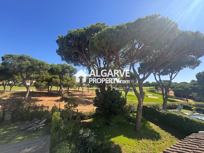 Image No.25-3 Bed Townhouse for sale