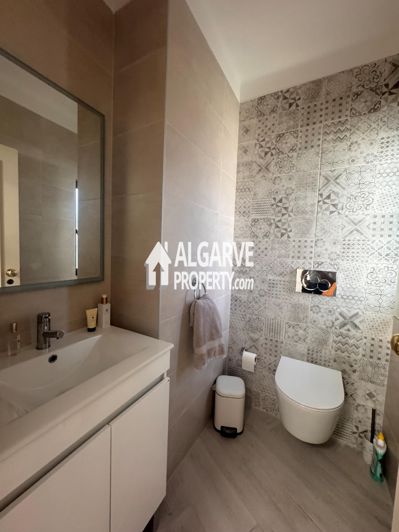 Image No.27-3 Bed Townhouse for sale