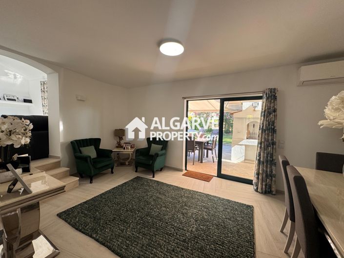 Image No.3-3 Bed Townhouse for sale