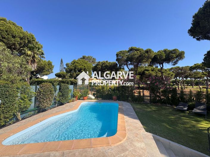 Image No.6-3 Bed Townhouse for sale