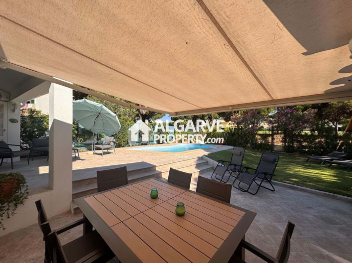 Image No.8-3 Bed Townhouse for sale