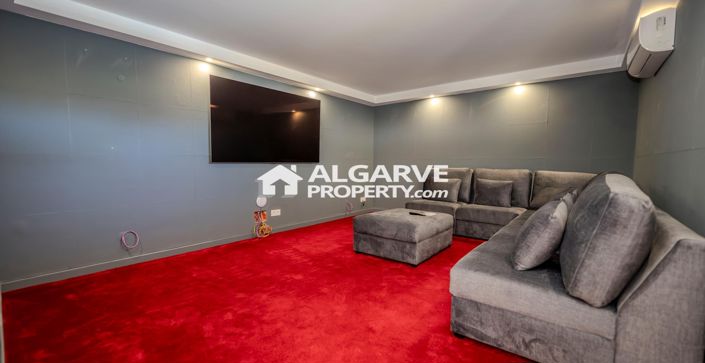 Image No.20-4 Bed Villa for sale