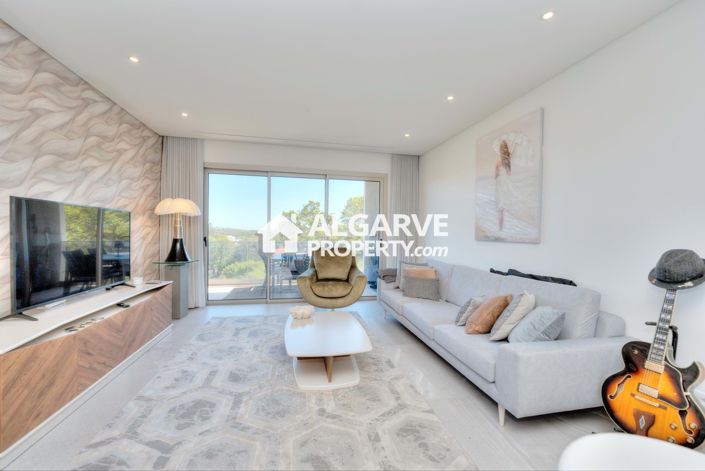 Image No.2-Appartement de 2 chambres à vendre à Quarteira