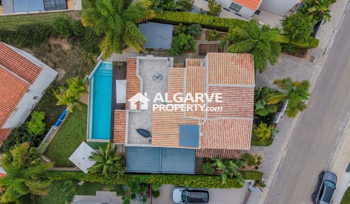 Image No.21-4 Bed Villa for sale