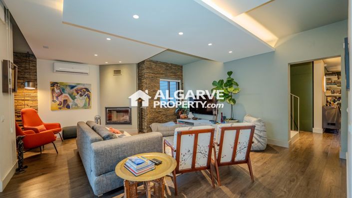 Image No.26-4 Bed Villa for sale