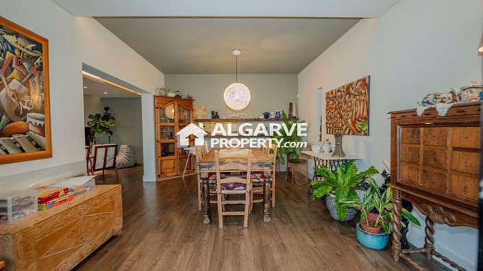 Image No.27-4 Bed Villa for sale