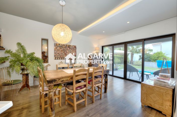 Image No.41-4 Bed Villa for sale