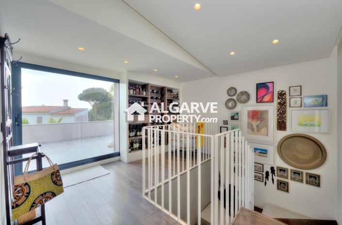 Image No.47-4 Bed Villa for sale