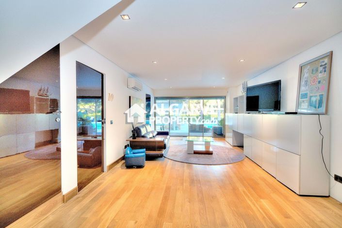 Image No.30-Villa de 13 chambres à vendre à Vilamoura