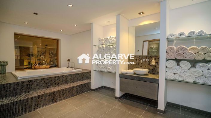 Image No.57-Villa de 13 chambres à vendre à Vilamoura