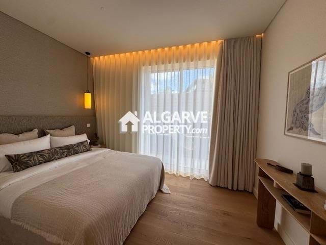 Image No.22-2 Bed Apartment for sale