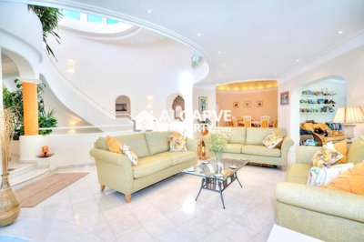 3-9969-78d1f4f8b6655591b02d22fabb36a692d73cca