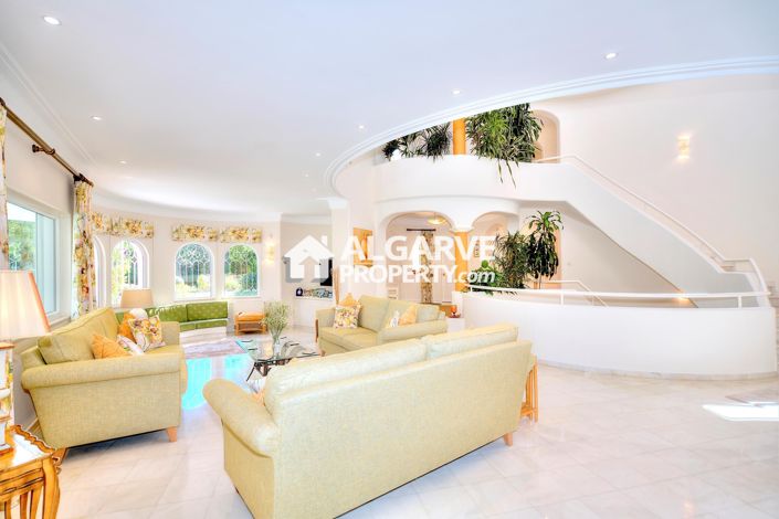 Image No.14-6 Bed Villa for sale