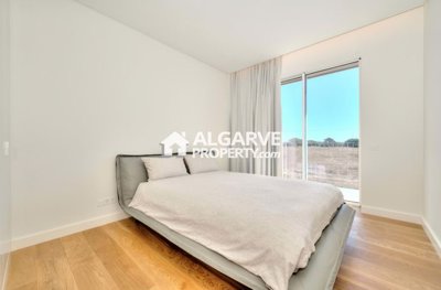 3-12270-78d1f4f8b6655591b02d22fabb36a692d73cc