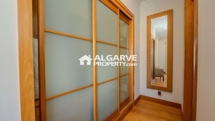 Image No.7-4 Bed Villa for sale