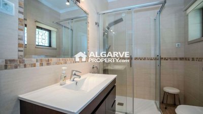 3-12299-78d1f4f8b6655591b02d22fabb36a692d73cc