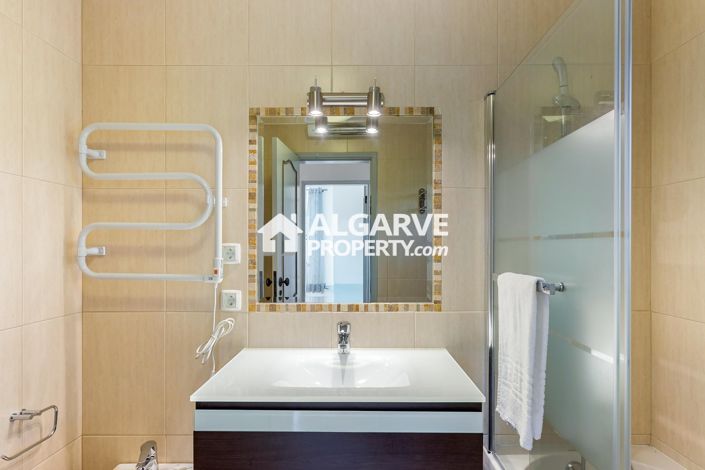 Image No.22-Villa de 4 chambres à vendre à Vilamoura