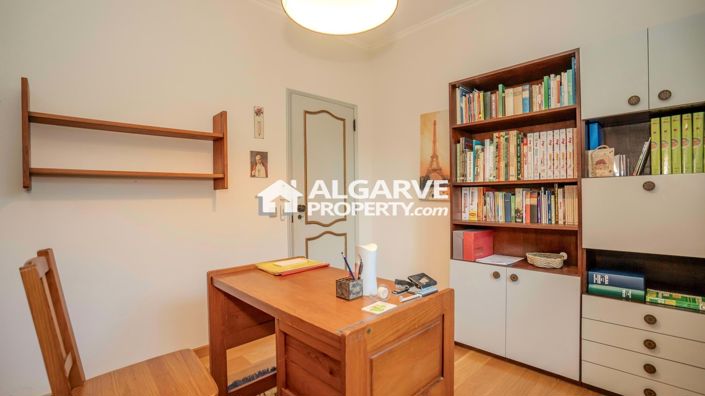 Image No.22-4 Bed Villa for sale