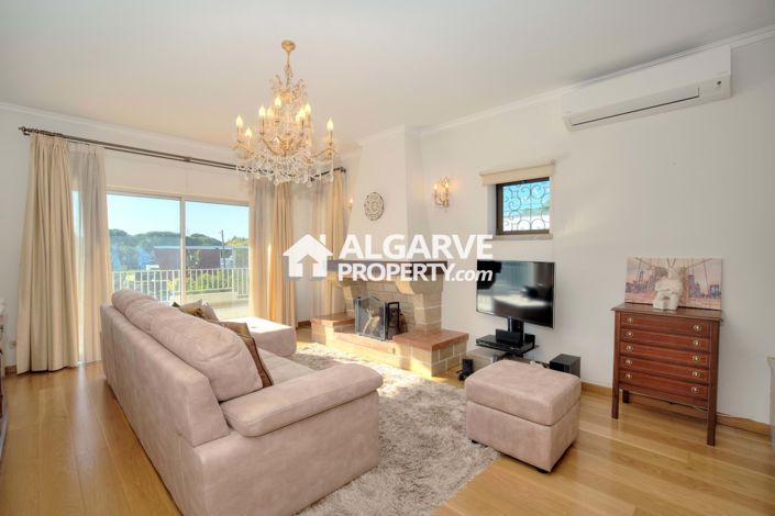 Image No.6-4 Bed Villa for sale