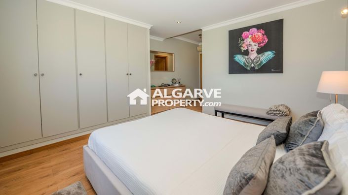 Image No.17-Villa de 4 chambres à vendre à Vilamoura