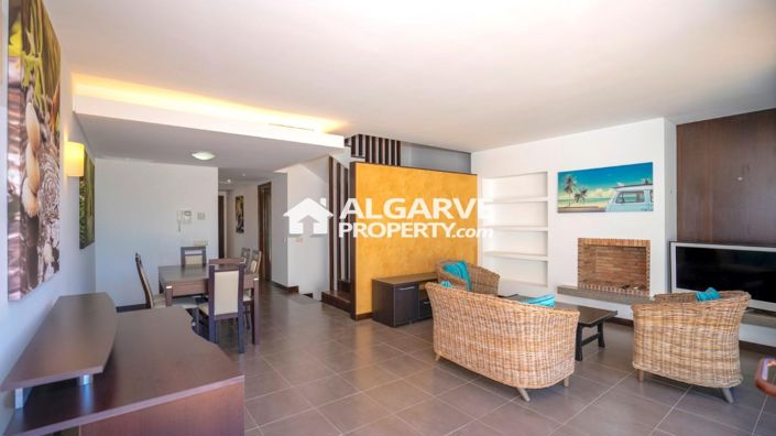 Image No.11-5 Bed Semi-Detached for sale