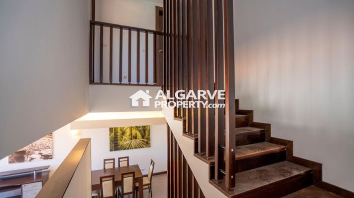 Image No.13-5 Bed Semi-Detached for sale