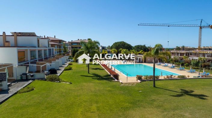 Image No.29-5 Bed Semi-Detached for sale