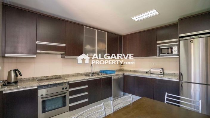 Image No.3-5 Bed Semi-Detached for sale