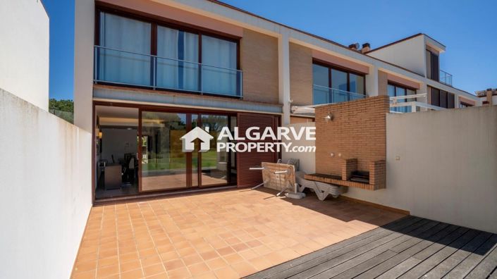 Image No.7-5 Bed Semi-Detached for sale