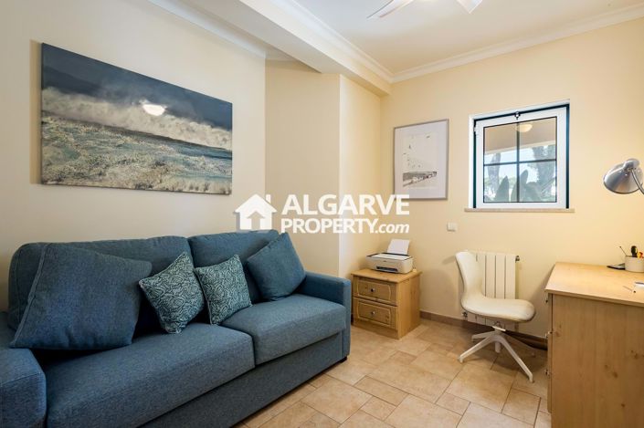 Image No.24-4 Bed Villa for sale