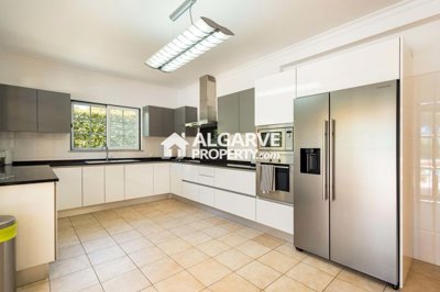 3-11998-78d1f4f8b6655591b02d22fabb36a692d73cc